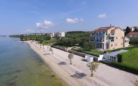 Apartments Citrine On The Beach