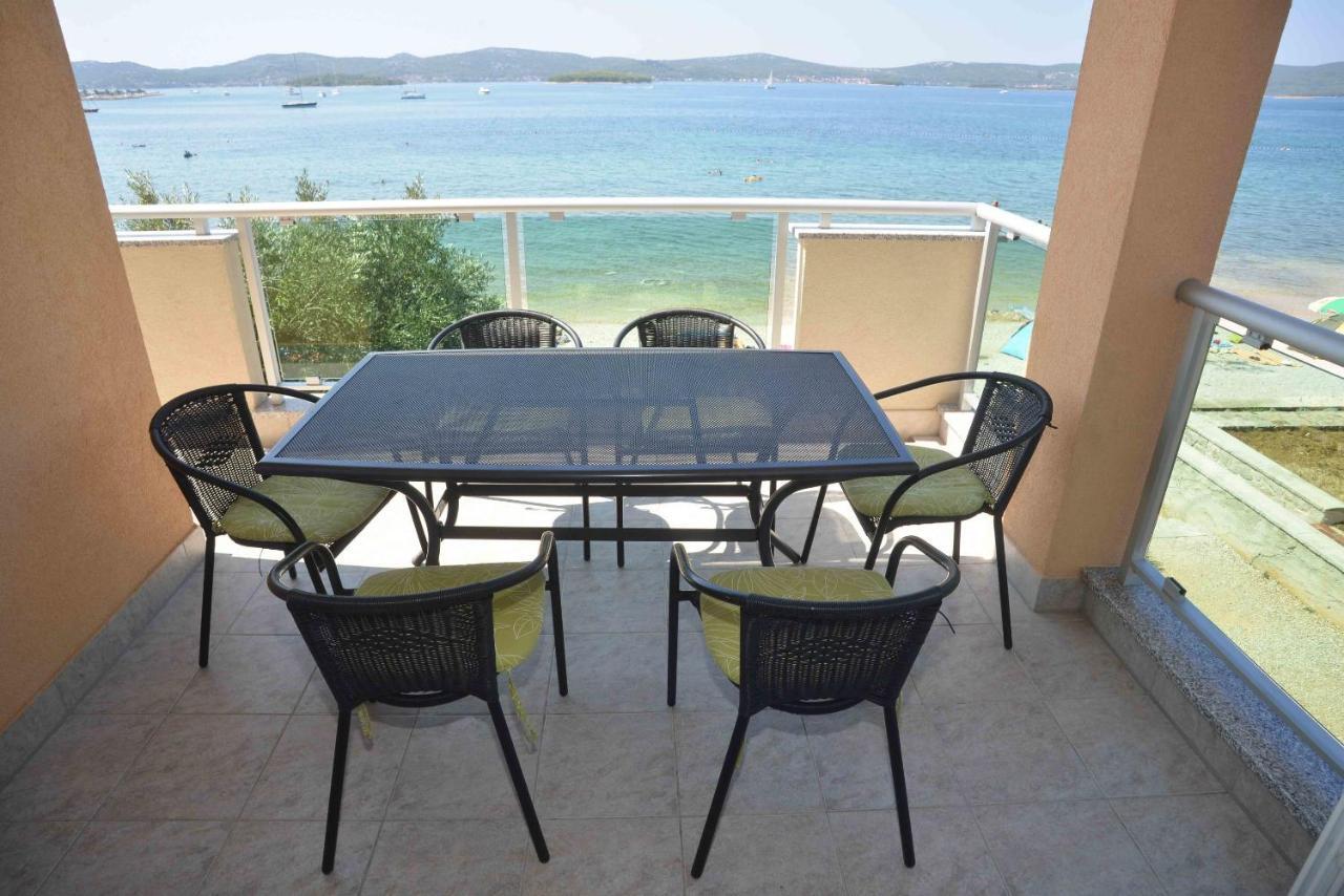 Apartments Citrine On The Beach Biograd Na Moru Exteriér fotografie