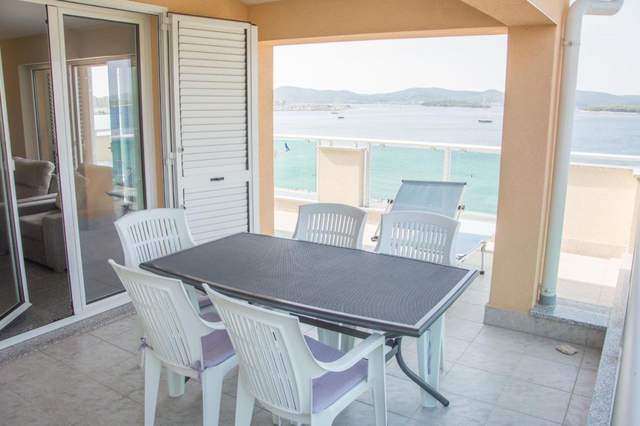 Apartments Citrine On The Beach Biograd Na Moru Exteriér fotografie